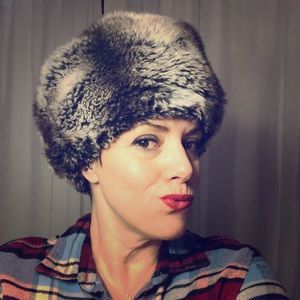 ♦️Faux fur hat♦️